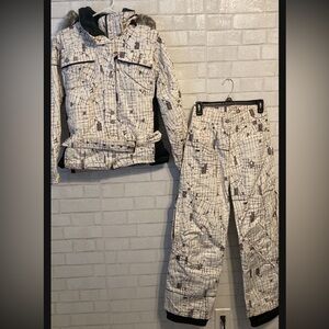 Body Glove Snow Jacket And Pants